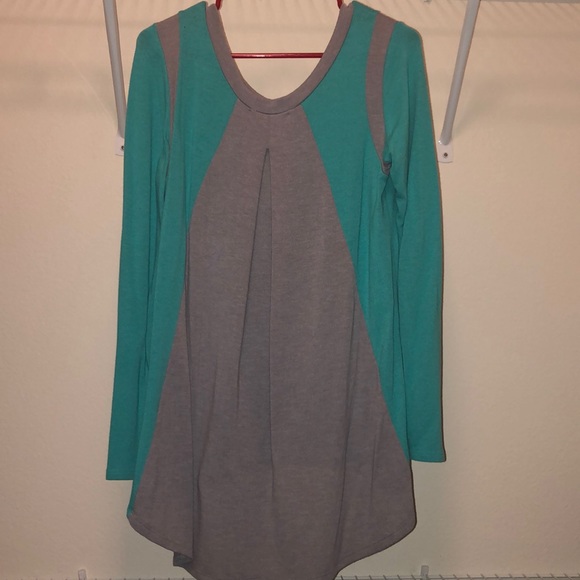 Sweater - Picture 3 of 3